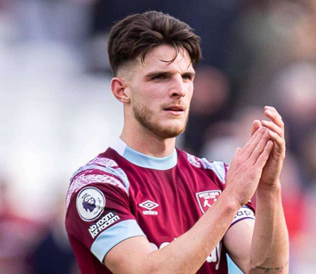 欧冠淘汰赛次回合：阿森纳力克勒沃库森，赖斯闪耀全场再获殊荣